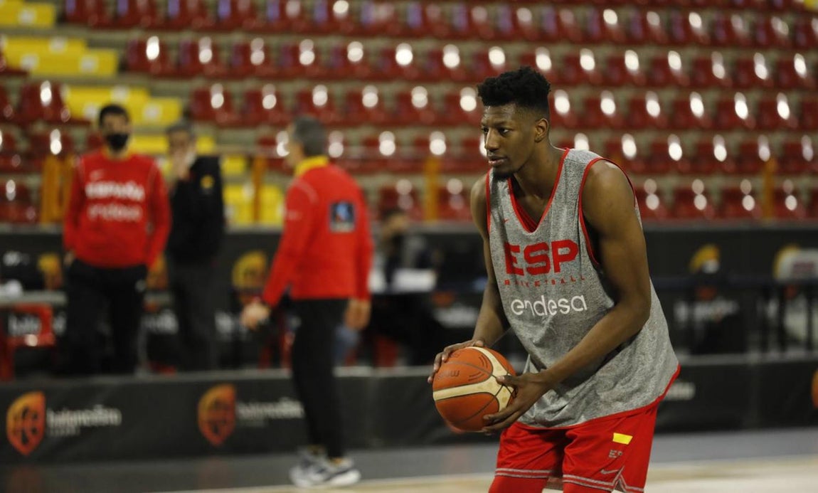 Baloncesto | El primer entrenamiento de España en Córdoba, en imágenes