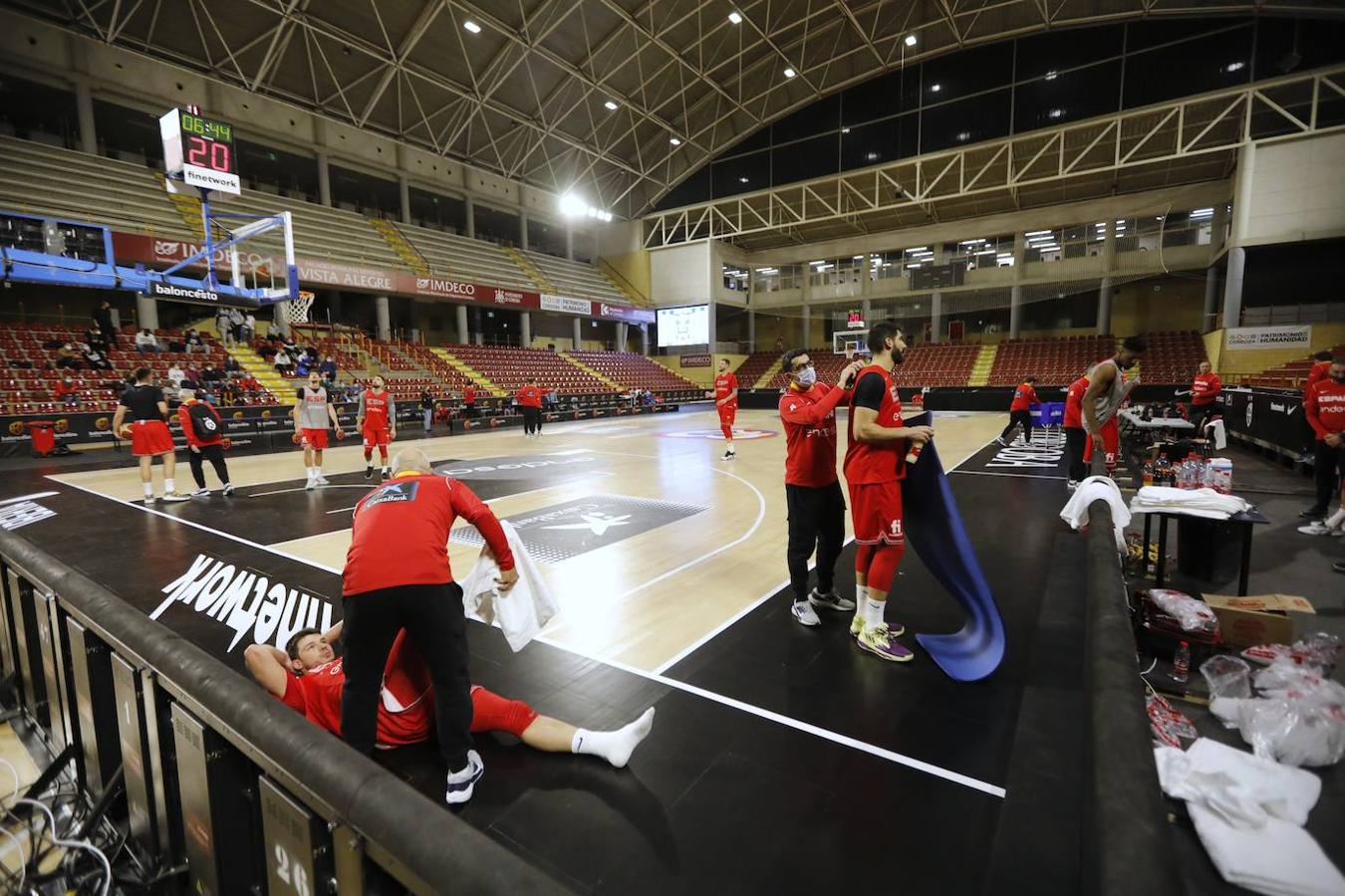 Baloncesto | El primer entrenamiento de España en Córdoba, en imágenes