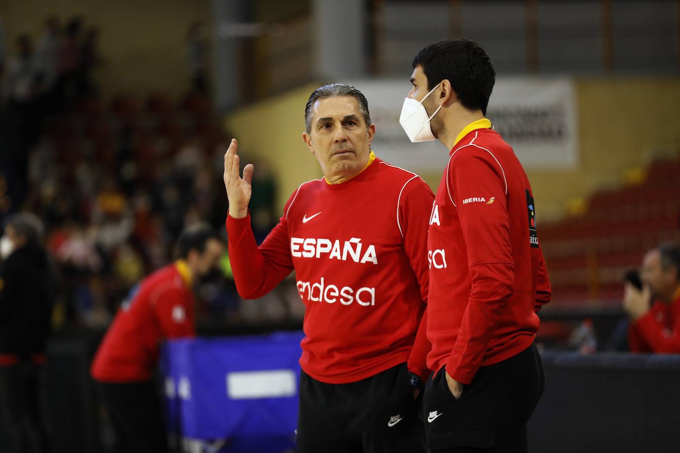 España de baloncesto sigue la puesta a punto este martes en Córdoba, en imágenes