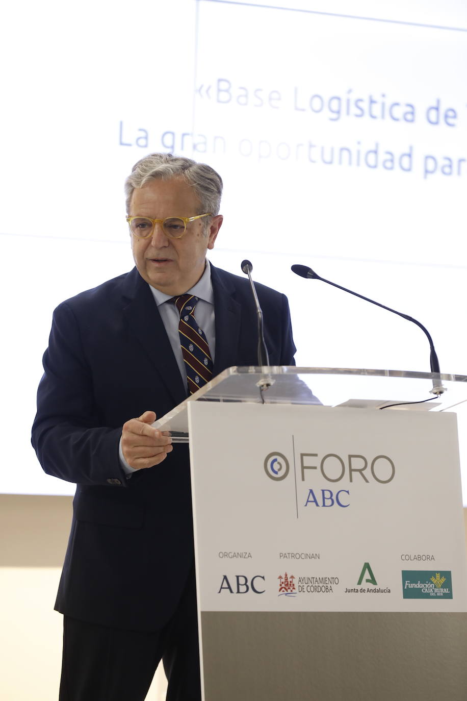 El Foro de ABC Córdoba sobre la Base Logística, en imágenes (I)