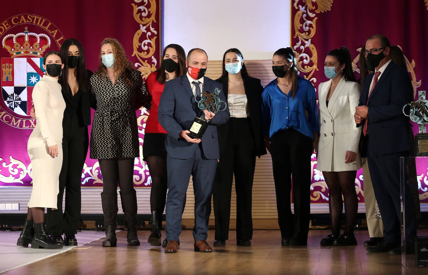 Los Premios Universidad de Castilla-La Mancha al Deporte, en imágenes