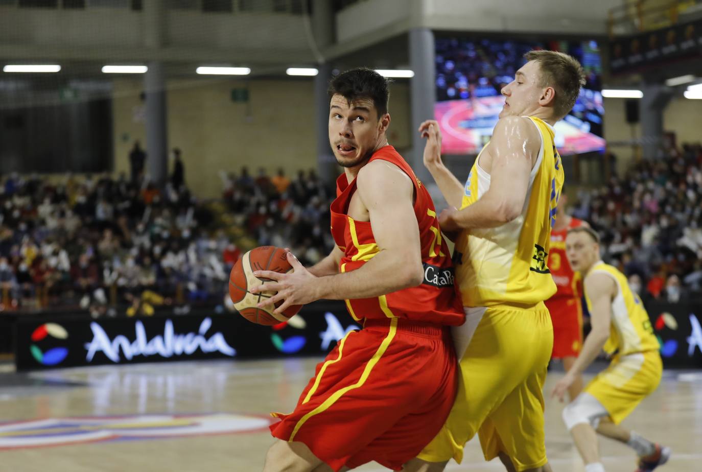 Las mejores imágenes del España - Ucrania de baloncesto en Córdoba