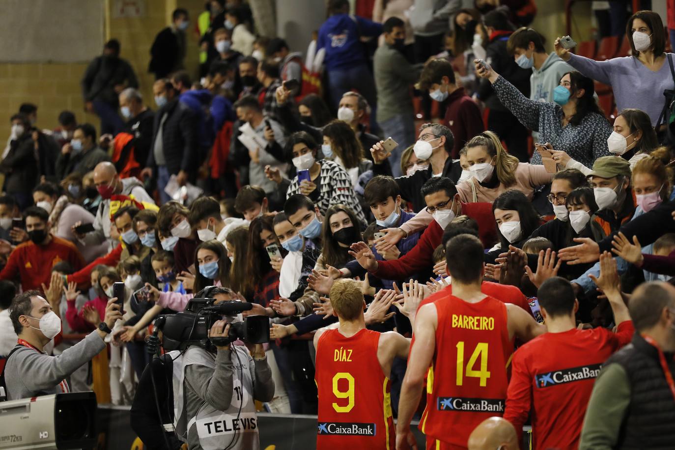 Las mejores imágenes del España - Ucrania de baloncesto en Córdoba