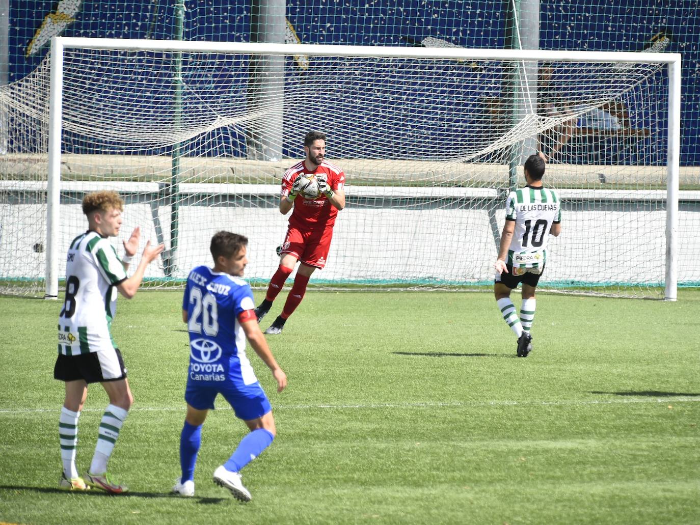 El UD San Fernando - Córdoba CF, en imágenes