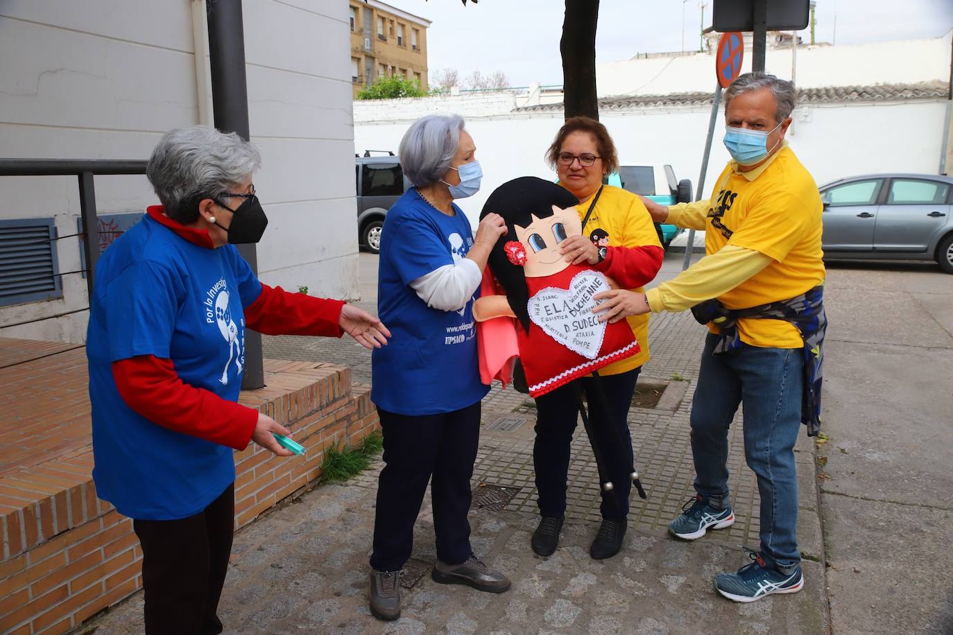 La carrera de relevos &#039;Por un mundo sin enfermedades raras&#039;, en imágenes