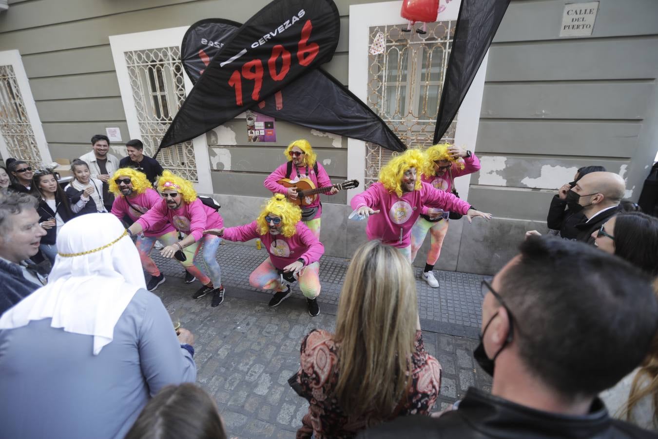 Fotos: Ambiente de Martes de Carnaval en Cádiz