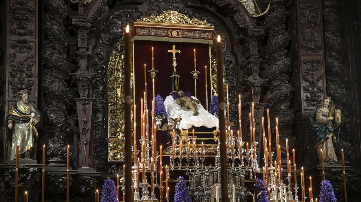 El quinario del Señor Santo Sepulcro de Córdoba, en imágenes