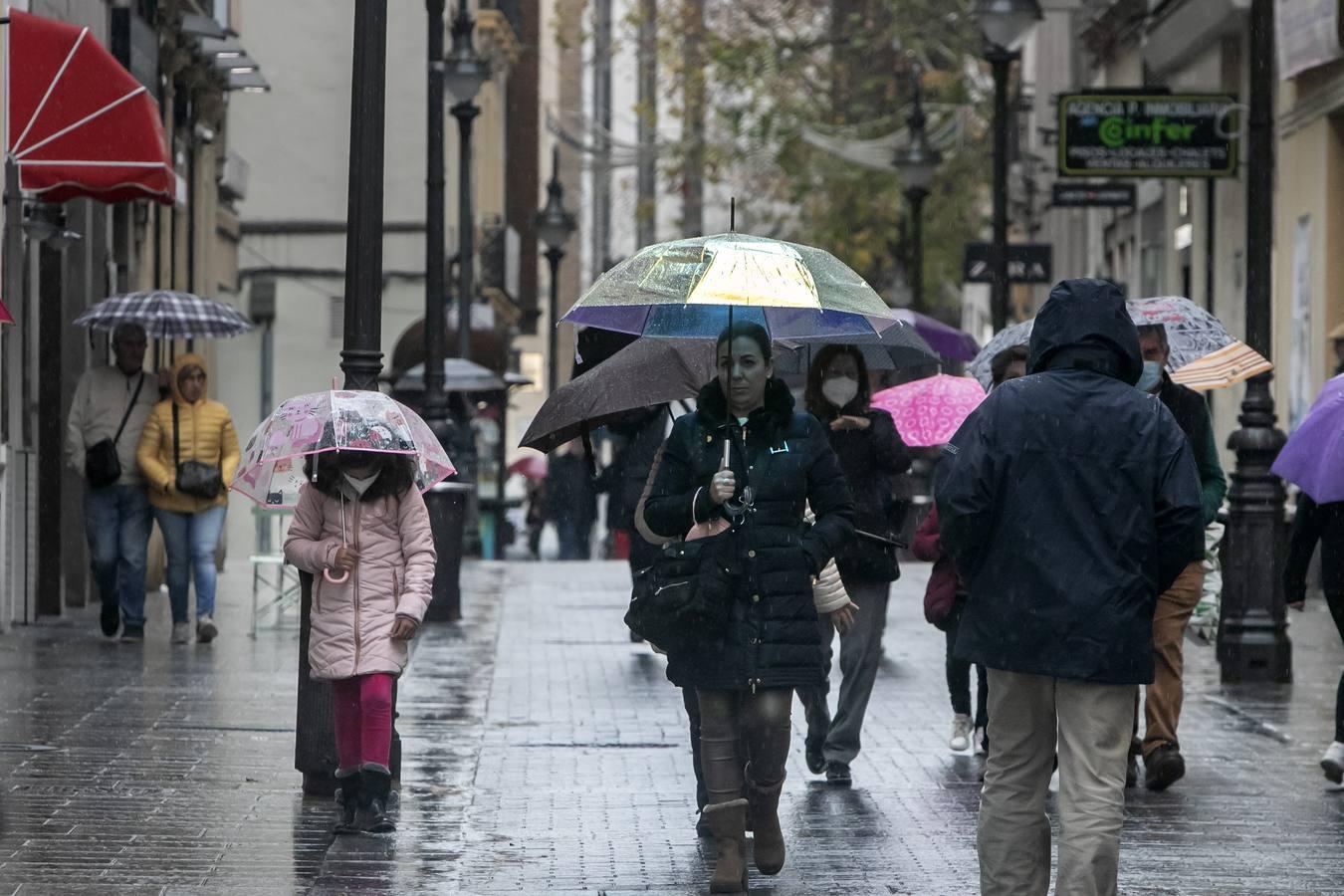 La primera lluvia en semanas en Córdoba, en imágenes