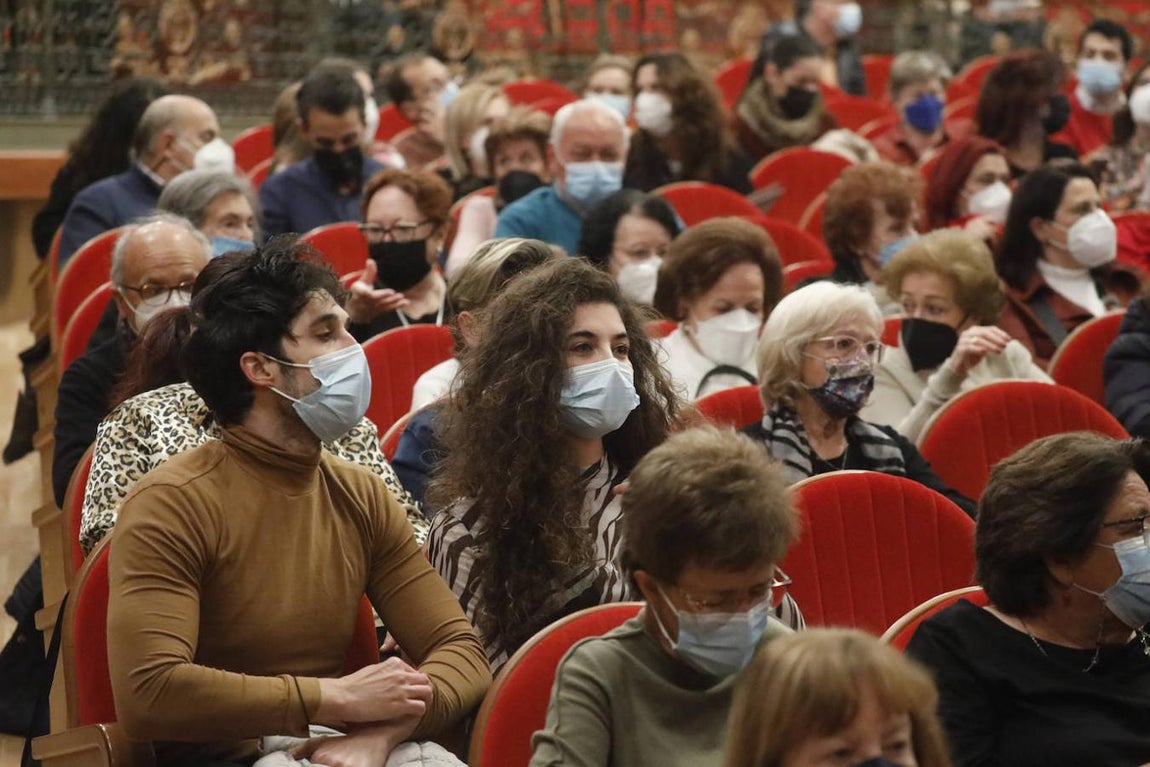&#039;El maleficio de la mariposa&#039; en el Gran Teatro de Córdoba, en imágenes