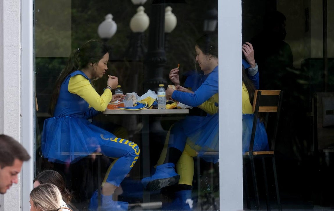 Fotos: Ambiente del segundo sábado del Carnaval ilegal de febrero