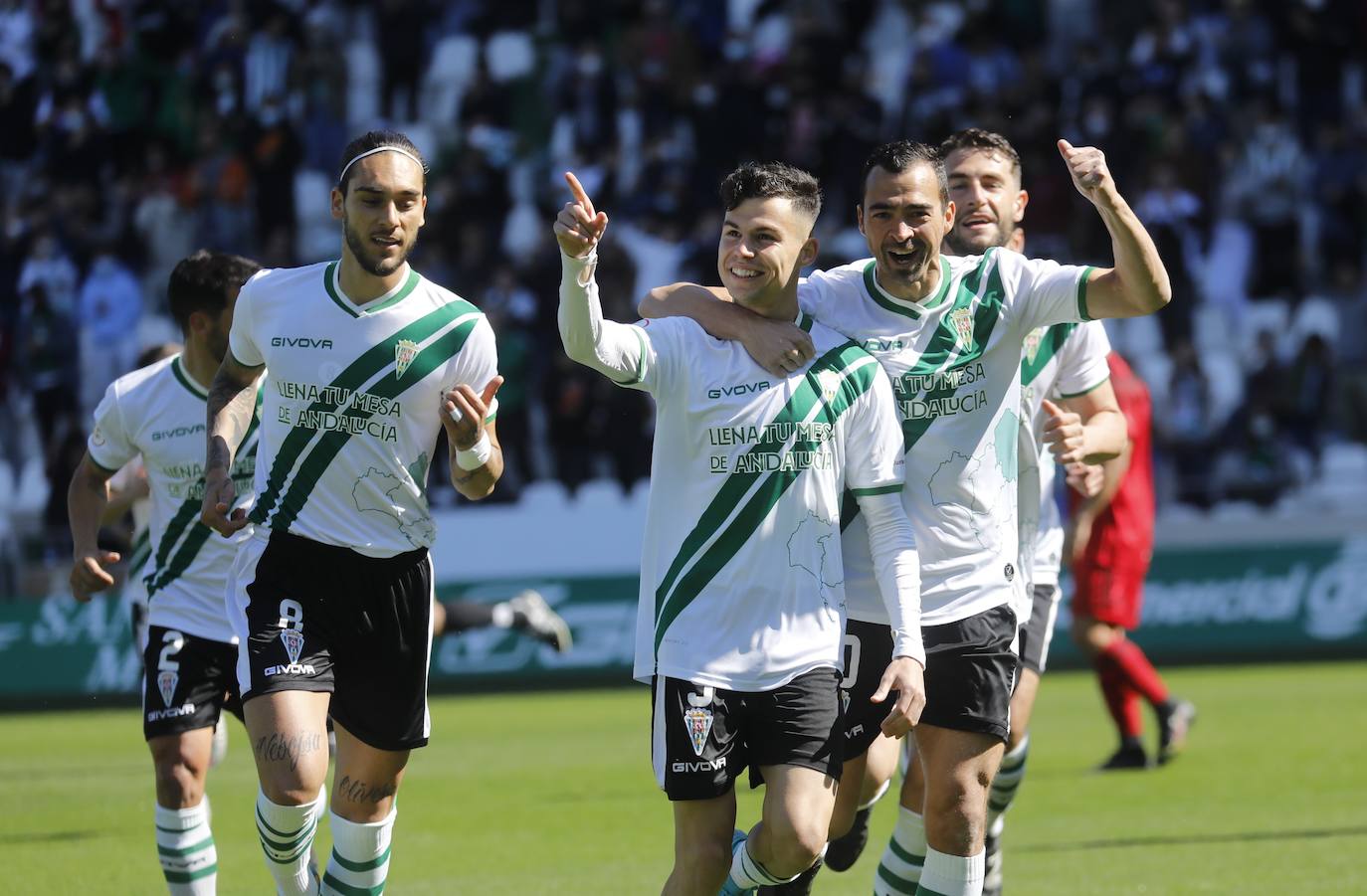 Las mejores jugadas del Córdoba CF - CD Mensajero, en imágenes