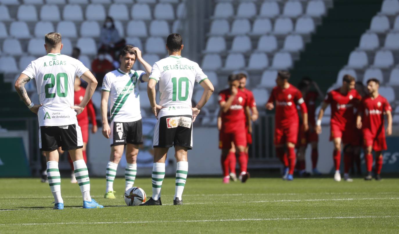 Las mejores jugadas del Córdoba CF - CD Mensajero, en imágenes