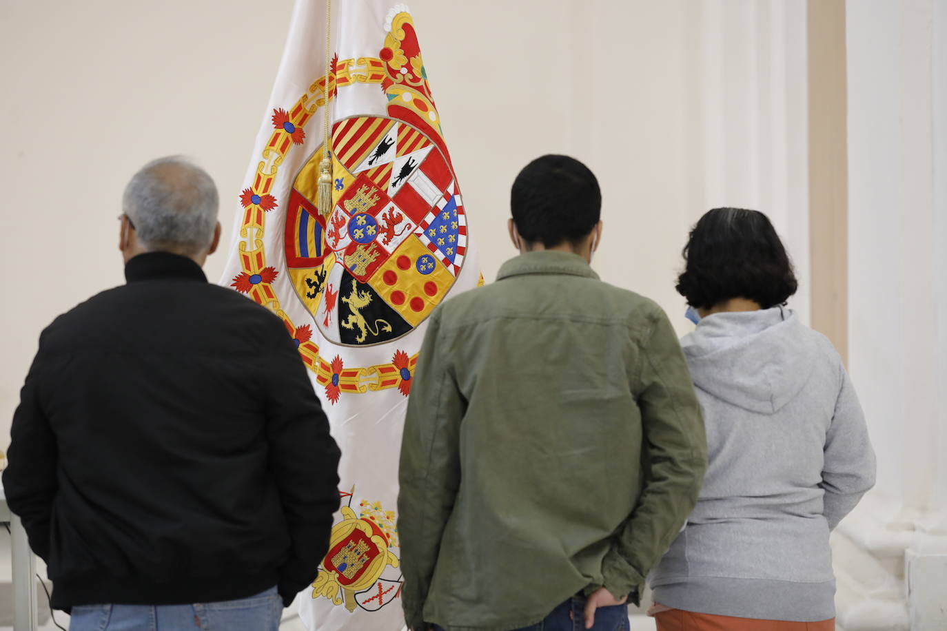 La exposición &#039;Banderas históricas de España&#039;, en imágenes