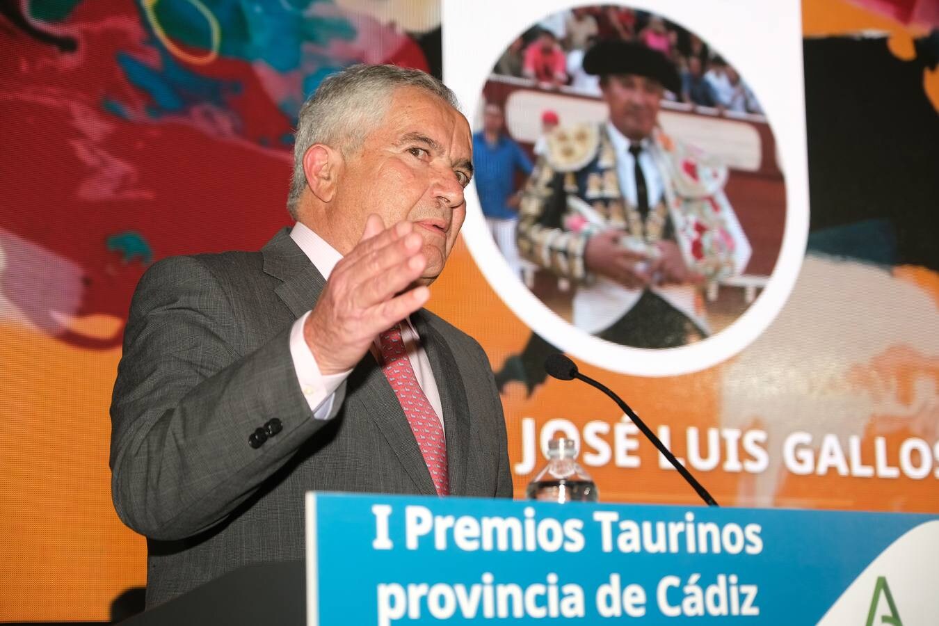 FOTOS: La Junta entrega los Premios Taurinos en la Real Escuela Andaluza del Arte Ecuestre de Jerez