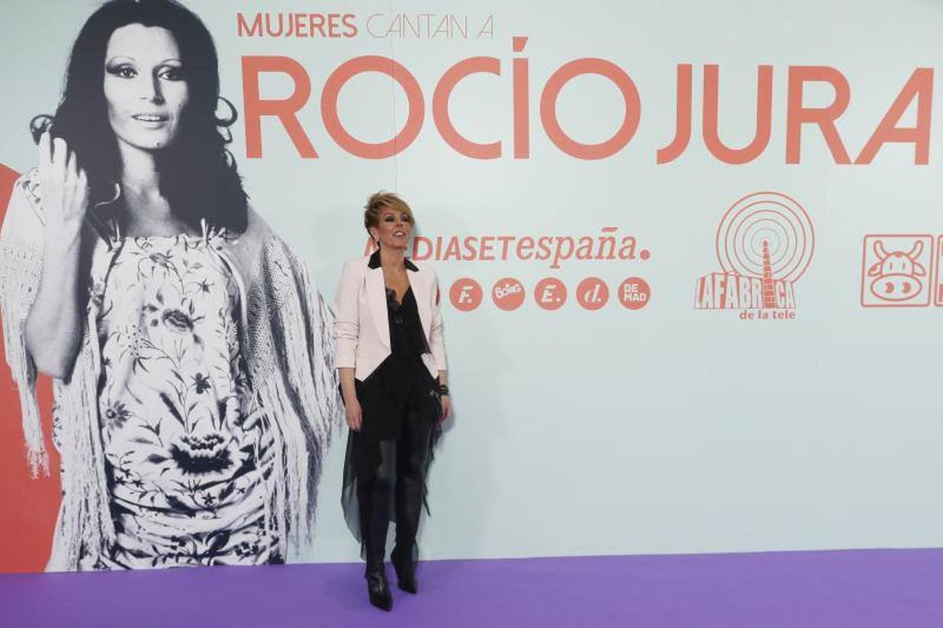 Rocío Carrasco. Rocío Carrasco posa para los fotógrafos antes del concierto benéfico que rinde homenaje a su madre, Rocío Jurado, este martes en el Wizink Center de Madrid. Fotos Efe/Gtres