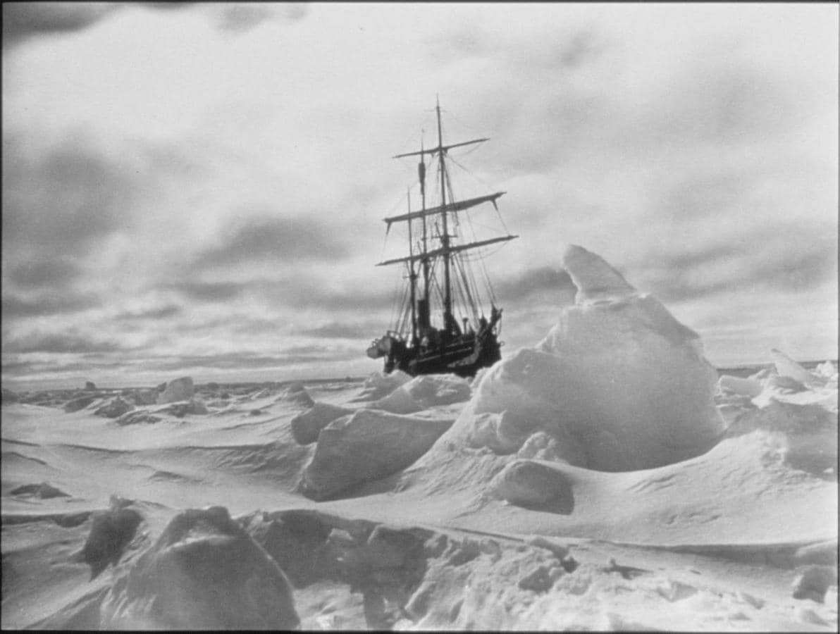 Así Inmortalizó El Fotógrafo Frank Hurley El Hundimiento Del Endurance