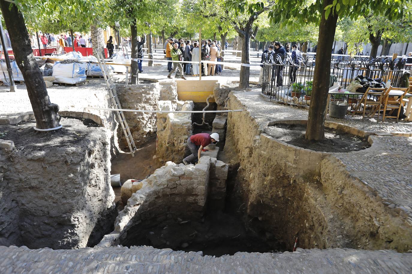 La excavación arqueológica en la Mezquita-Catedral de Córdoba, en imágenes