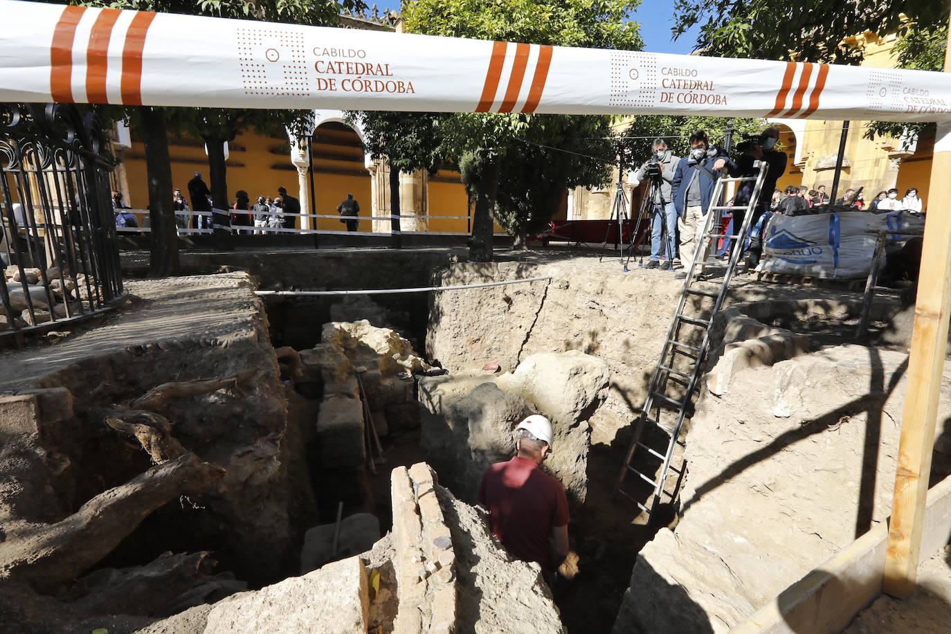 La excavación arqueológica en la Mezquita-Catedral de Córdoba, en imágenes