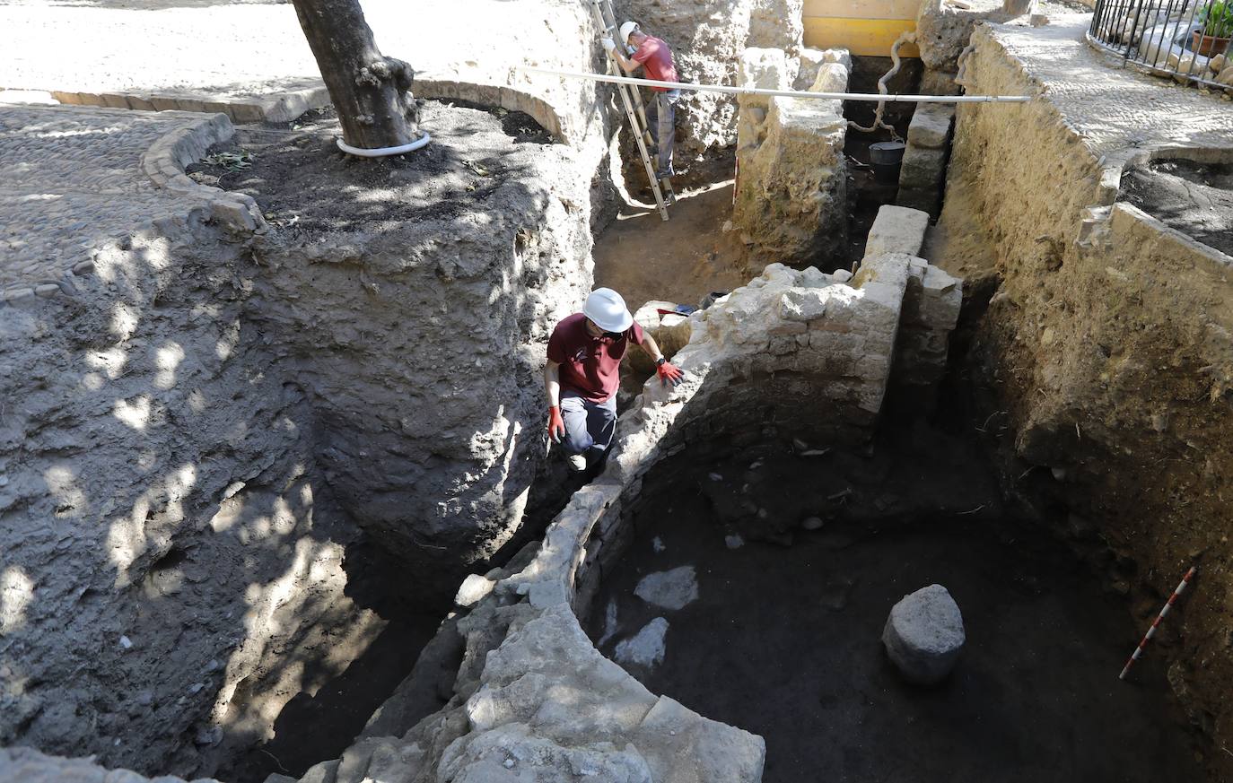 La excavación arqueológica en la Mezquita-Catedral de Córdoba, en imágenes