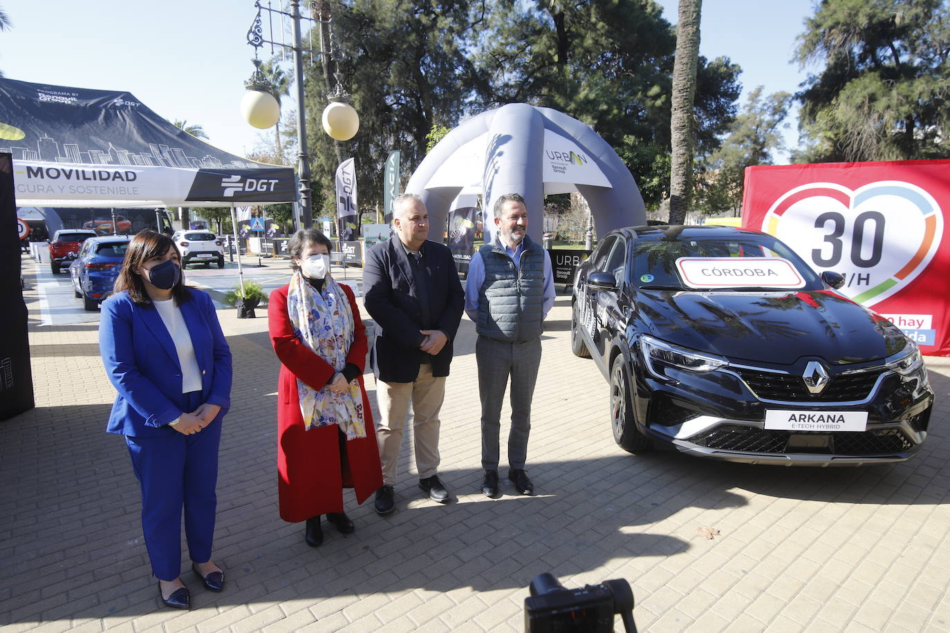 La inauguración de la muestra                    &#039;e-Movilidad&#039; en Córdoba, en imágenes