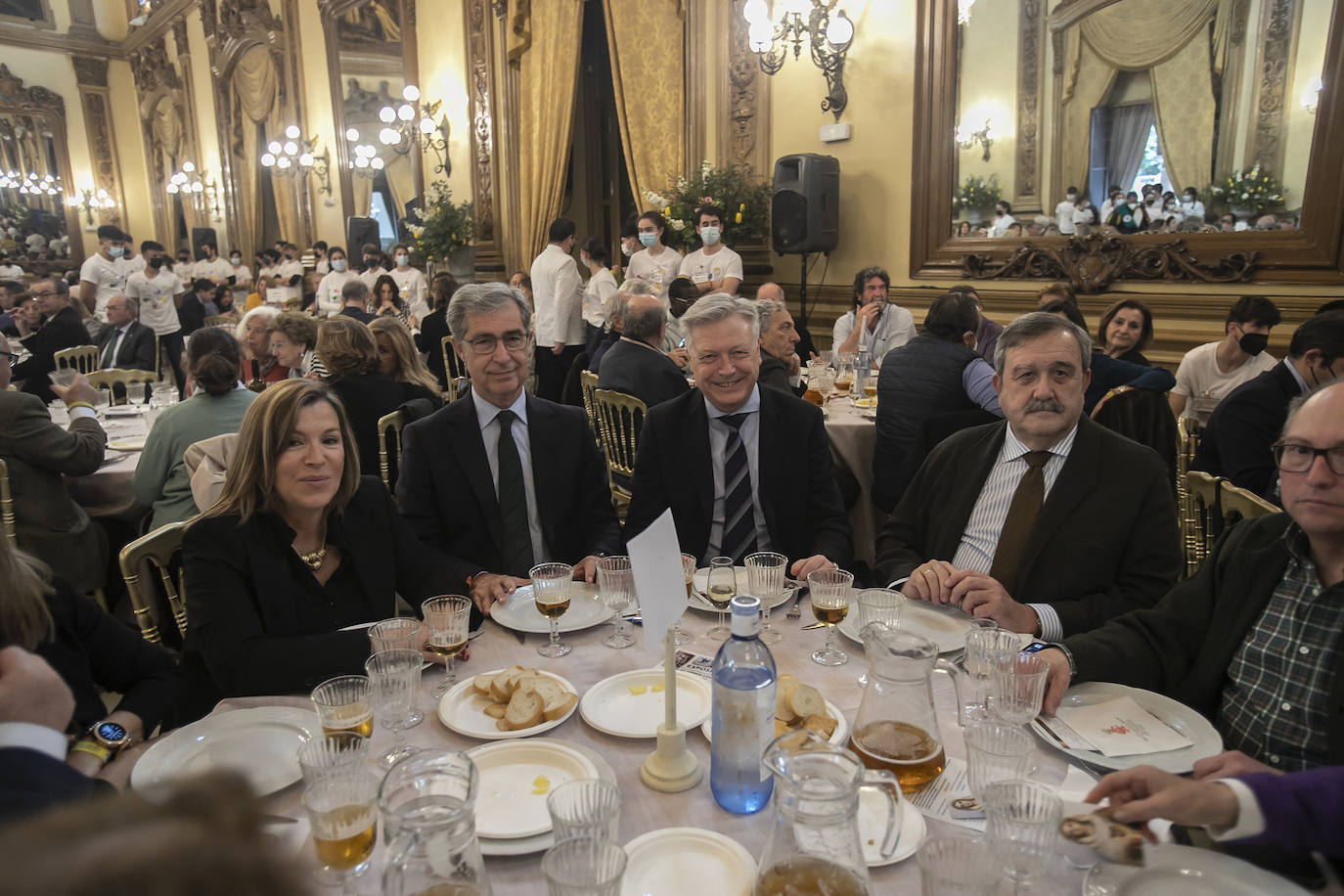 El almuerzo de la Fundación Bangassou en Córdoba, en imágenes