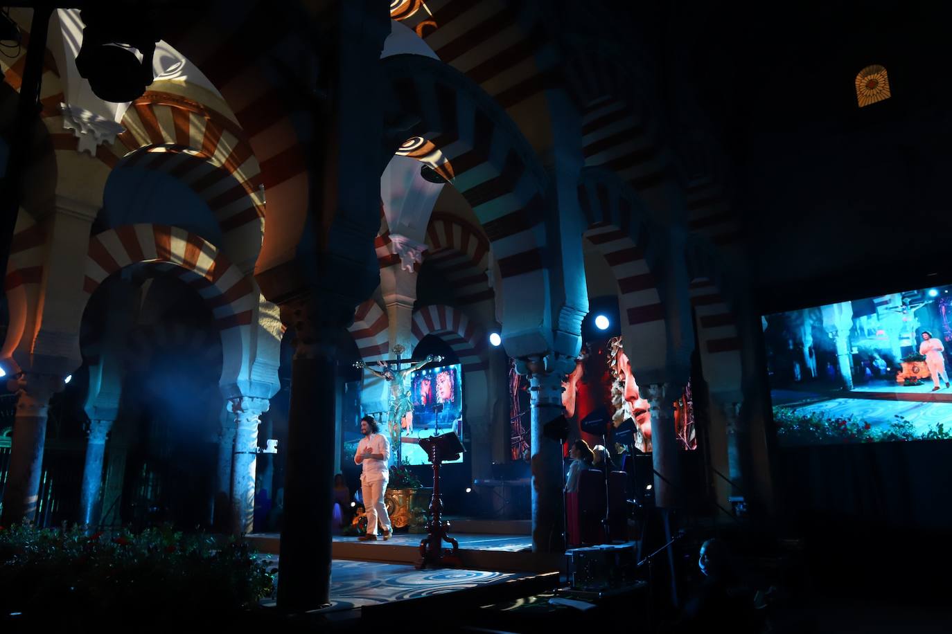 &#039;Vía Crucis. El musical&#039;, en la Catedral de Córdoba, en imágenes