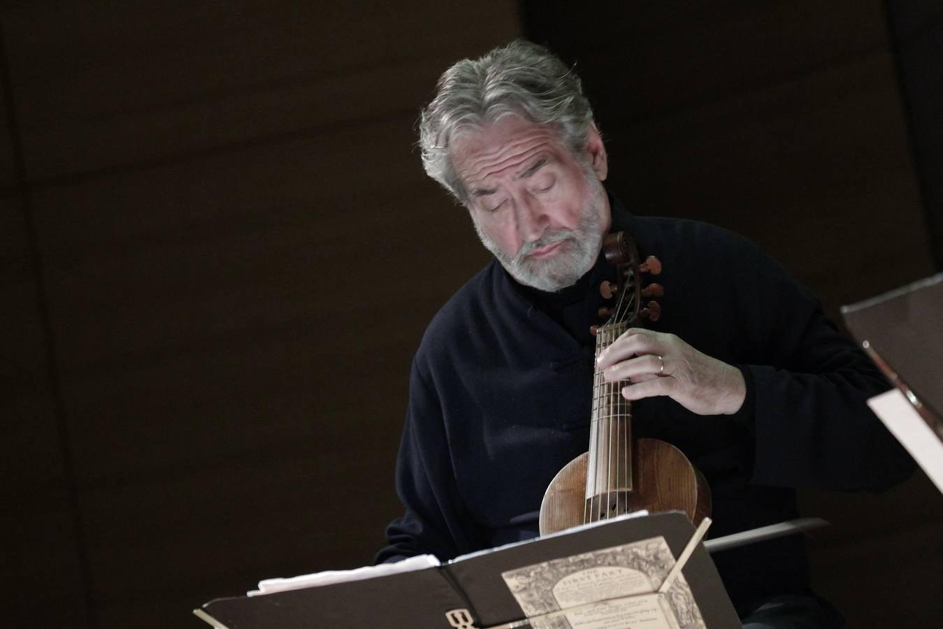 Jordi Savall en el concierto inaugural del Festival de Música Antigua de Sevilla. JUAN FLORES