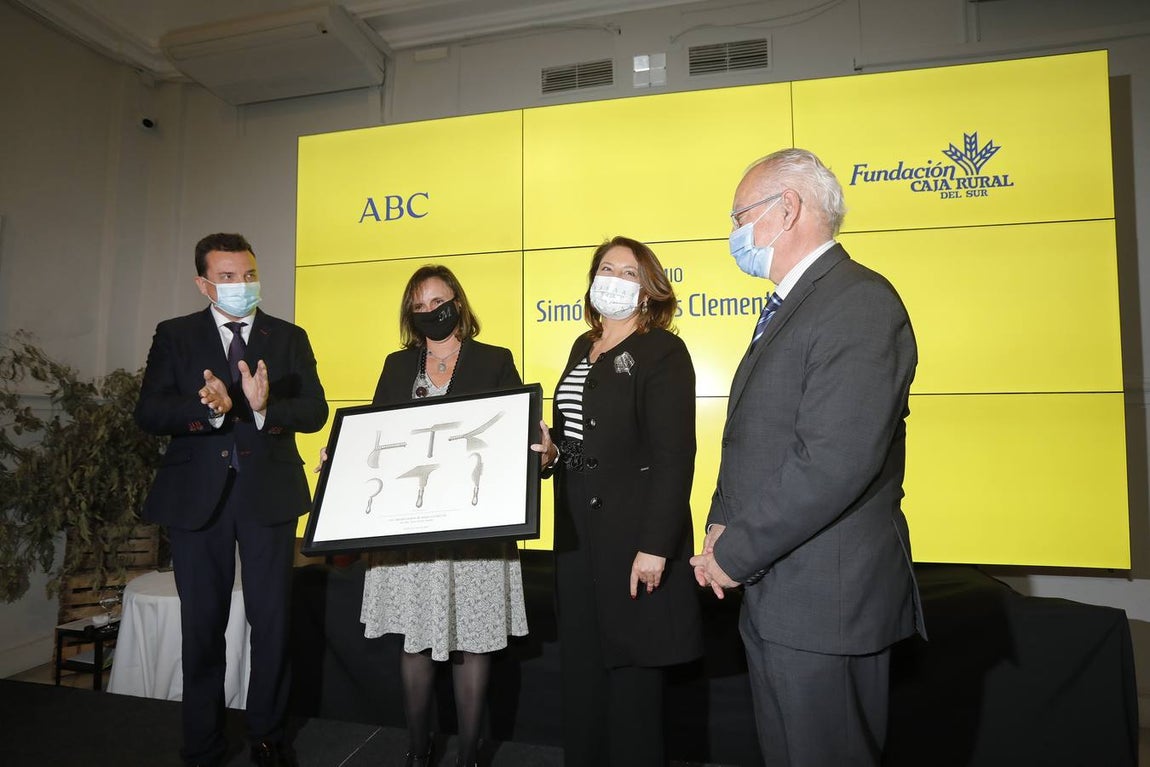 Gala de entrega del premio Simón de Rojas a la citricultora María Morales. J.M. SERRANO / RAÚL DOBLADO