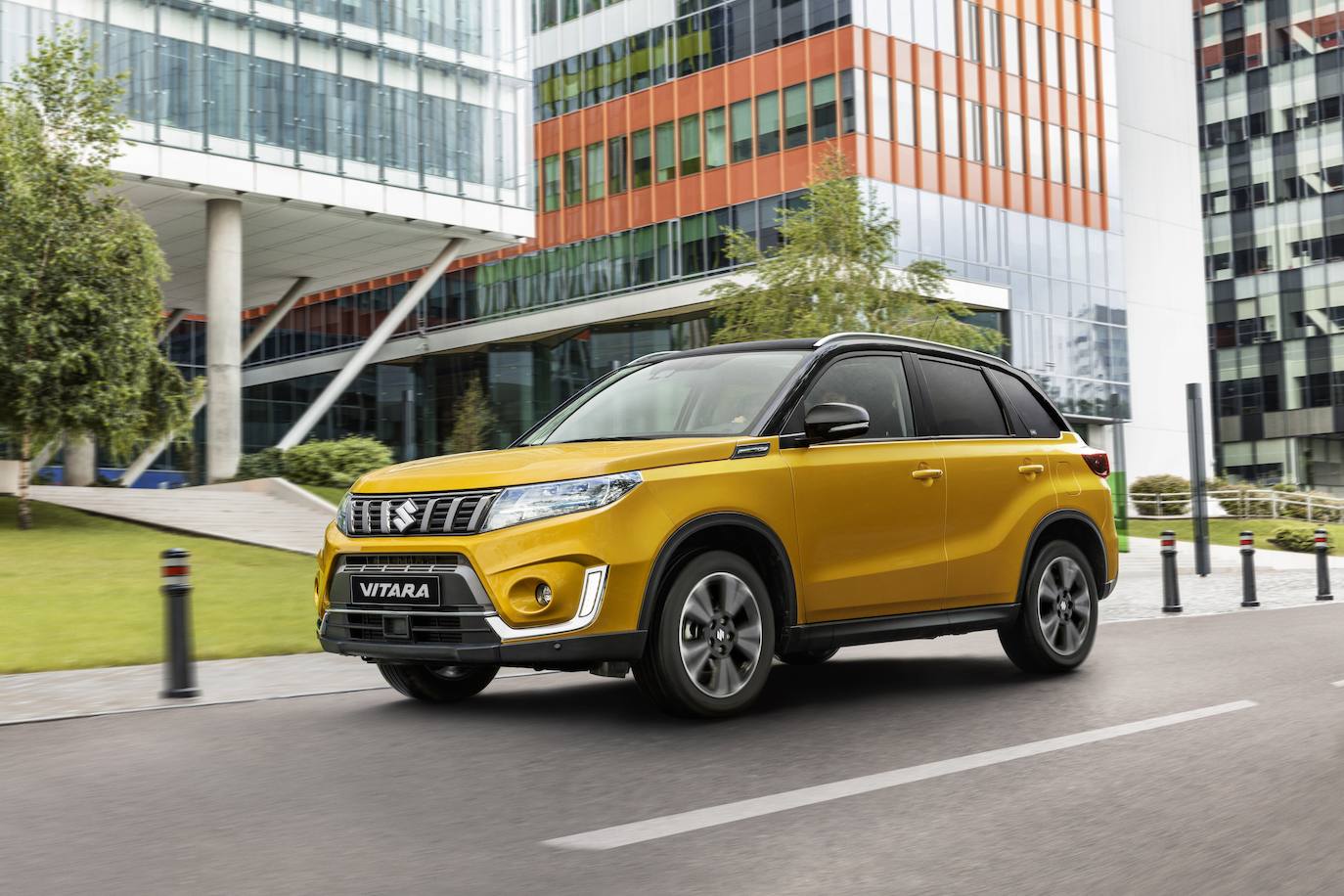 Suzuki Vitara y S-Cross: la hibridación y la eficiencia con aptitudes todo terreno