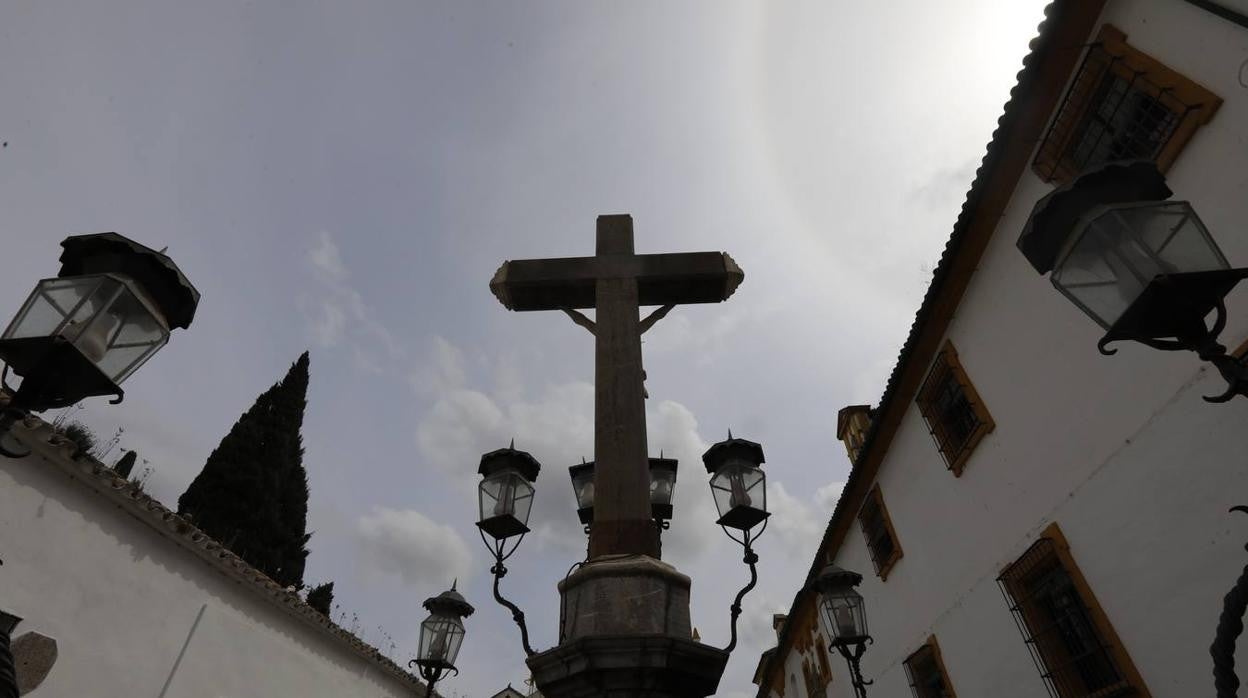 En imágenes, el aspecto de la plaza de Capuchinos de Córdoba sin cables