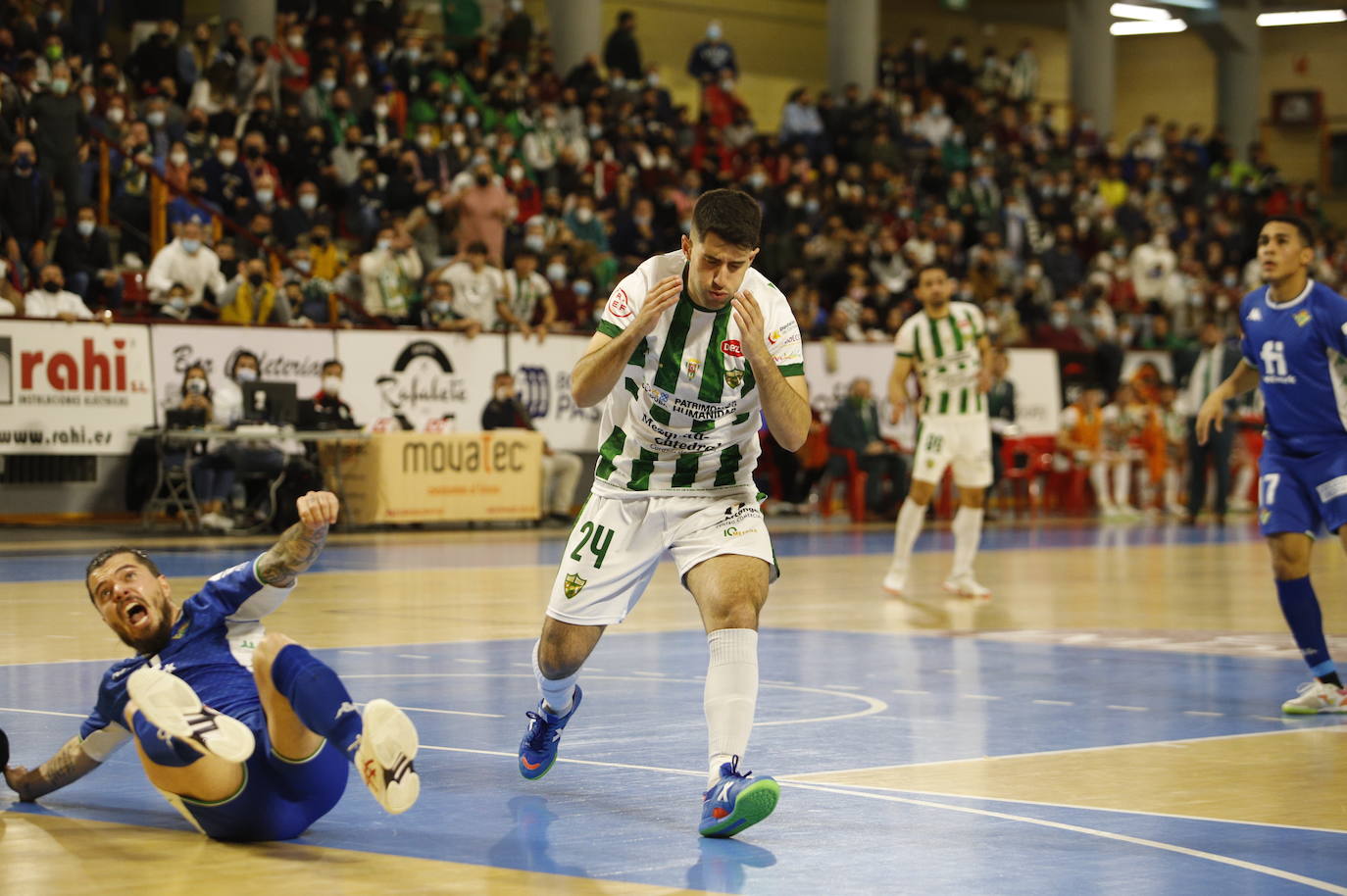 El Córdoba Patrimonio - Betis Futsal, en imágenes