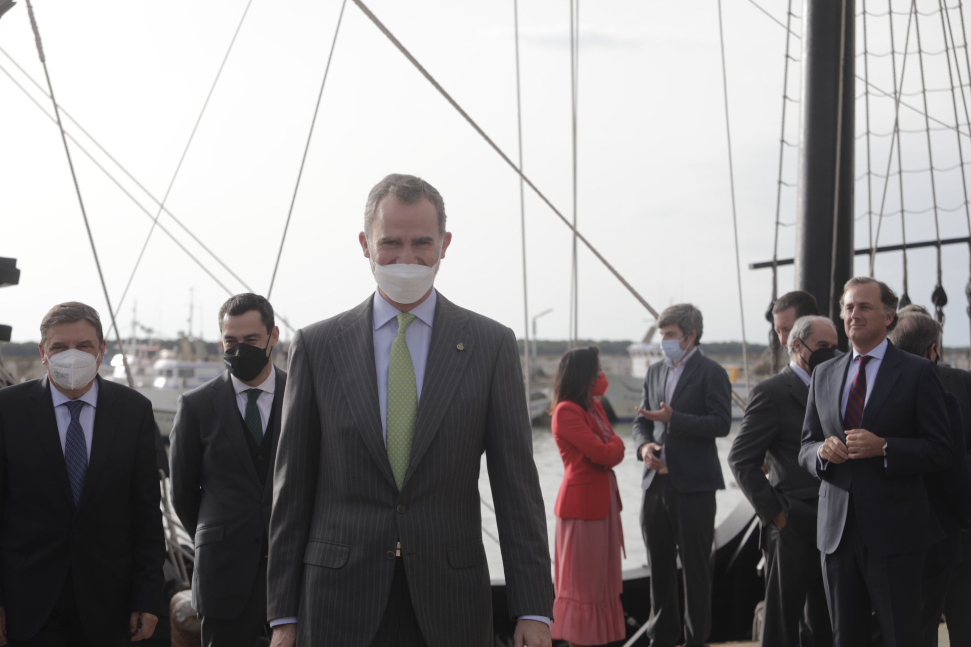 Fotos: Felipe VI en la Cofradía de Pescadores de Sanlúcar y la Nao Victoria