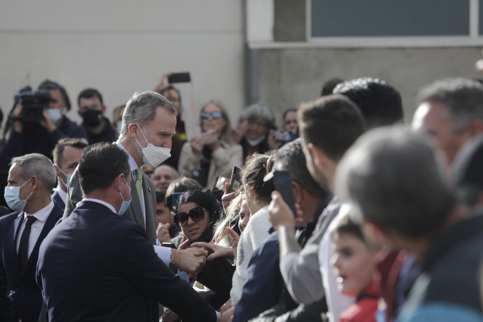 Fotos: Felipe VI en la Cofradía de Pescadores de Sanlúcar y la Nao Victoria