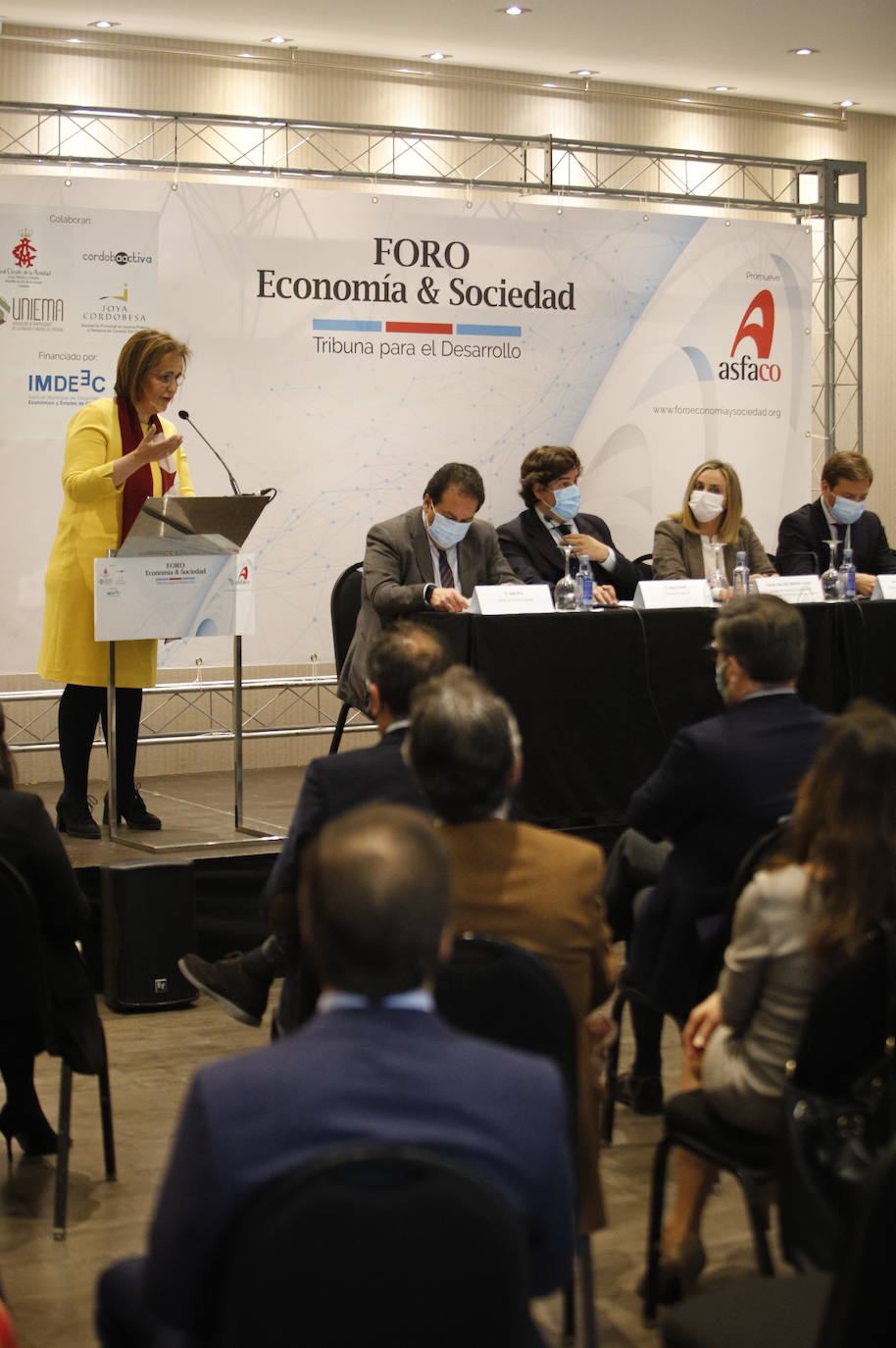 La conferencia de la consejera de Fomento en el foro de Asfaco, en imágenes