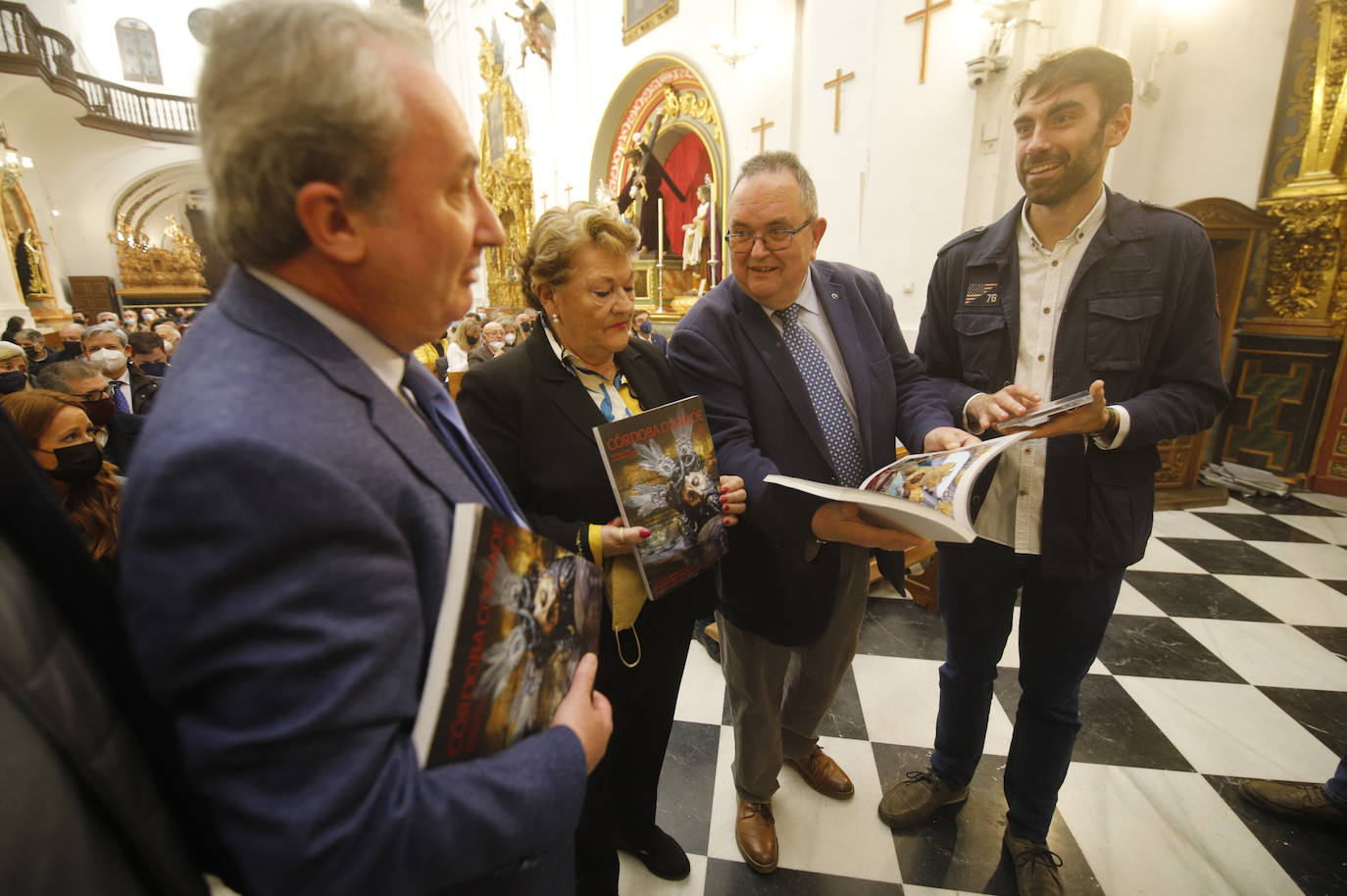 La presentación de la revista Córdoba Cofrade, en imágenes