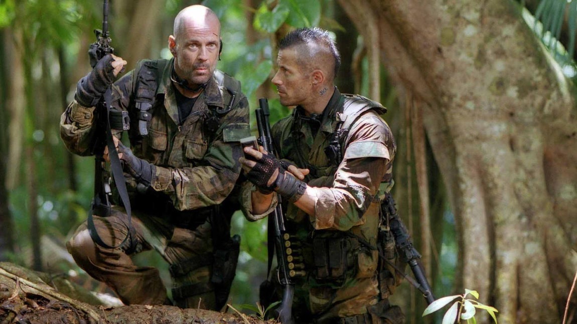 'Lágrimas del sol', 2003. 