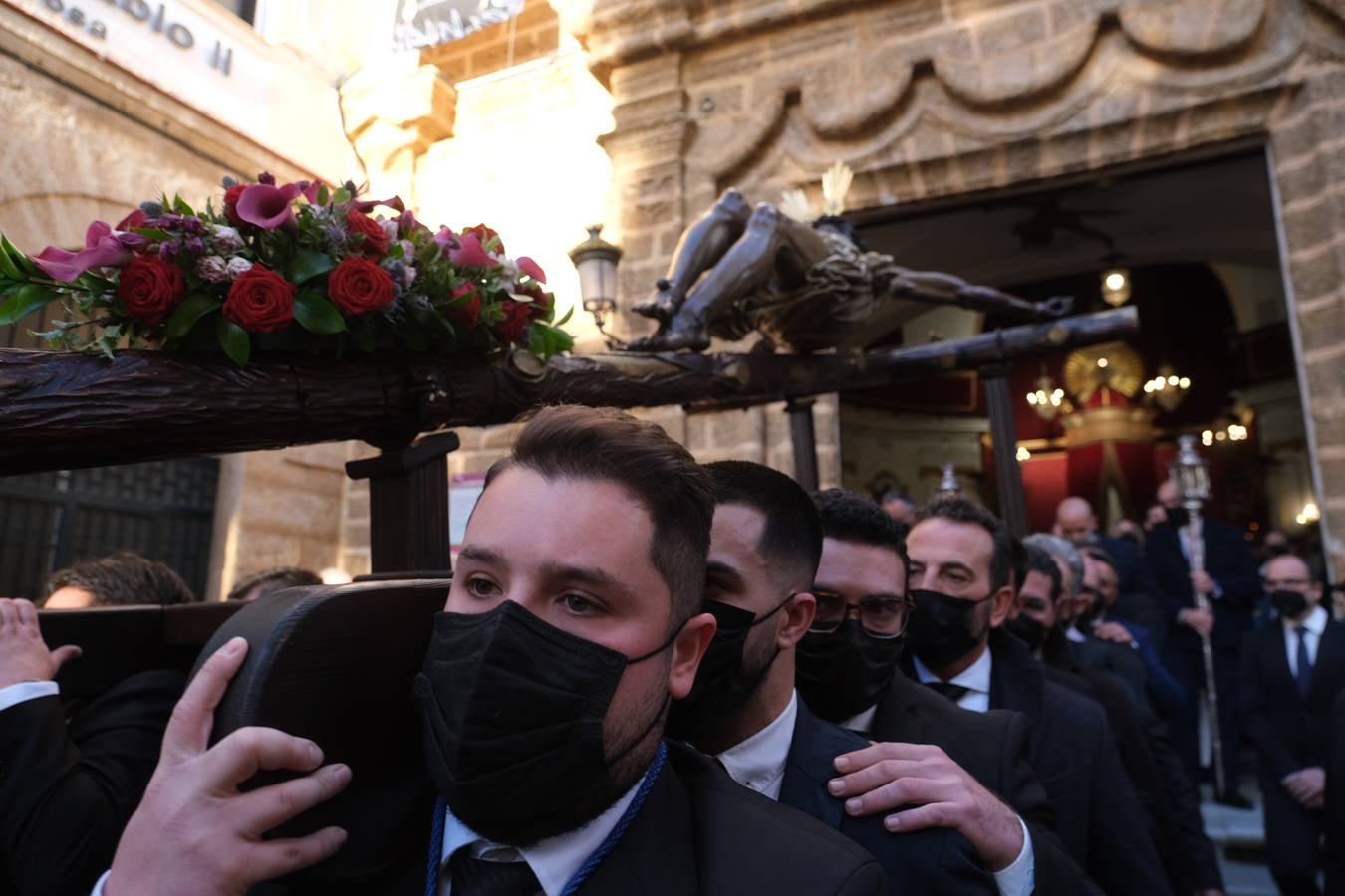 FOTOS: La Viña acoge el Vía Crucis del Cristo de la Misericordia de La Palma