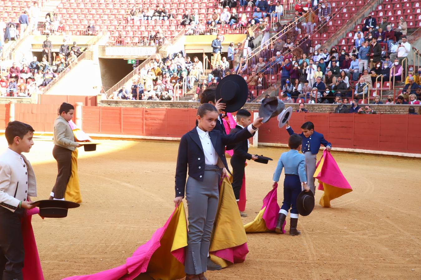 En imágenes, los nuevos valores en la becerrada del Círculo Taurino de Córdoba