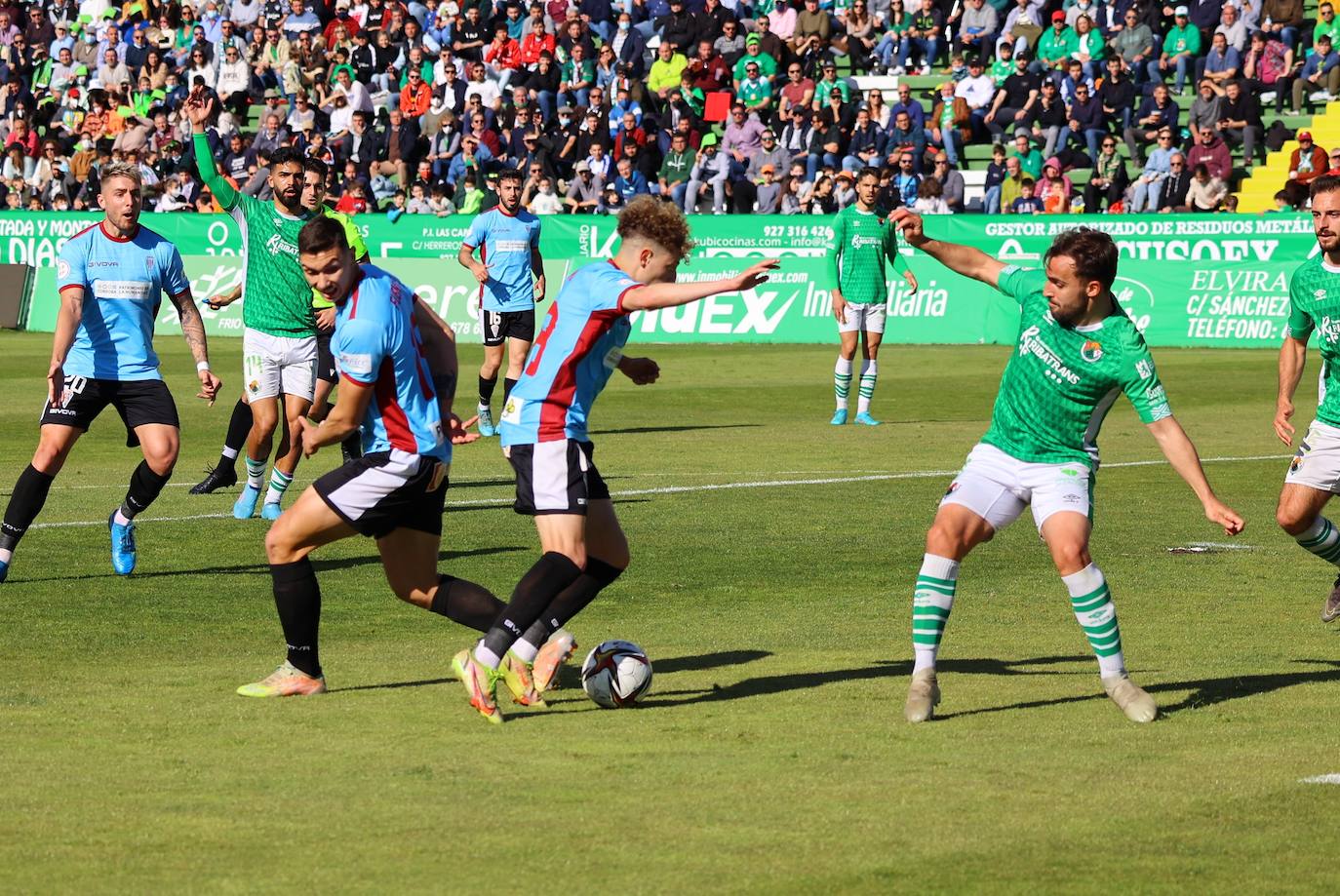 Los mejores momentos del CP Cacereño - Córdoba CF, en imágenes