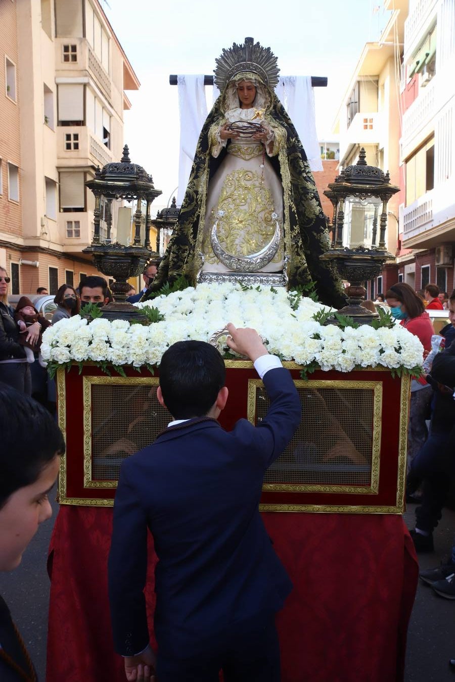 La Semana Santa Infantil del colegio Santa María de Guadalupe de Córdoba, en imágenes