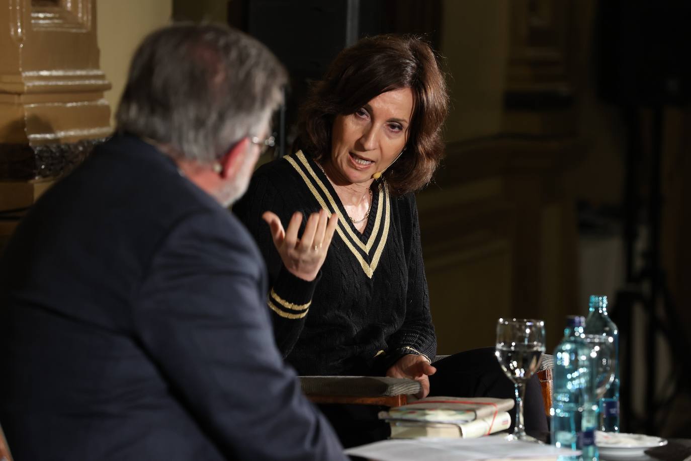 La presencia de Paloma Sánchez-Garnica en el Foro Cultural de ABC Córdoba, en imágenes