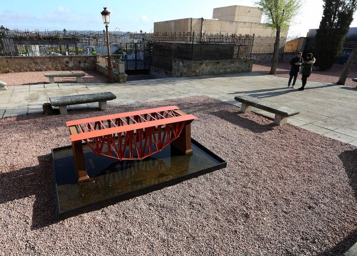 Toledo abre un museo-jardín de esculturas en el Miradero