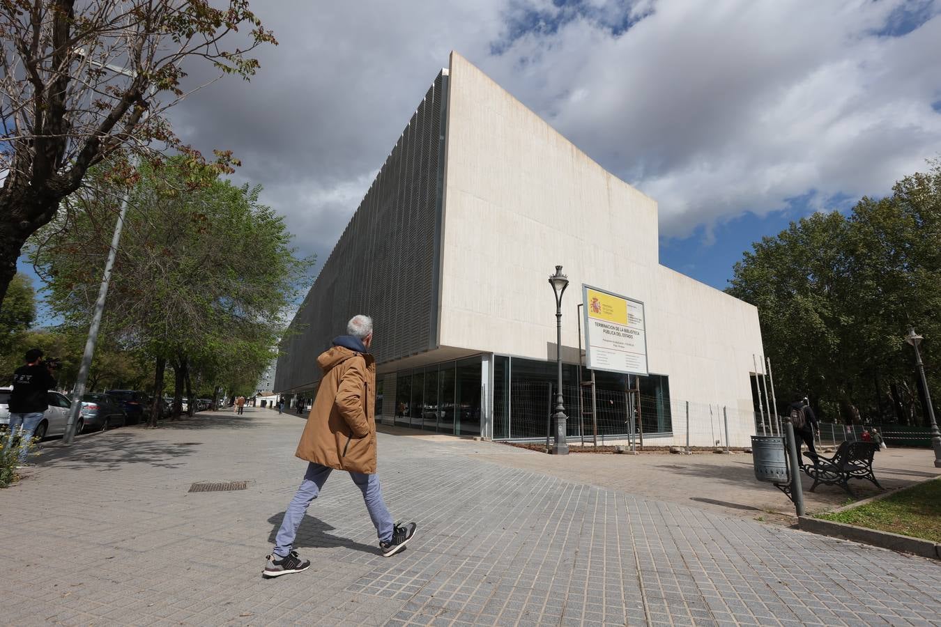 La imponente nueva Bilbioteca de Córdoba en los Jardines de la Agricultura, en imágenes