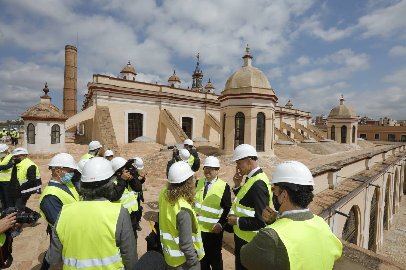 Visita del ministro de Cultura a la Fábrica de Artillería de Sevilla