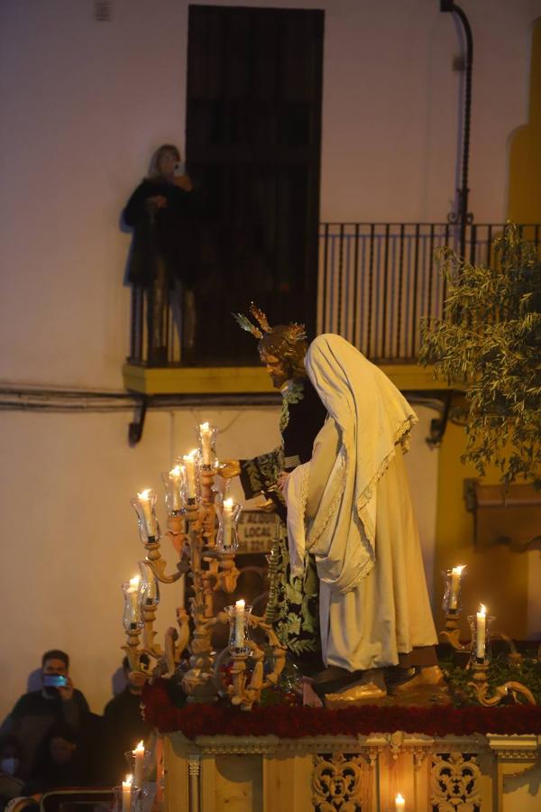 La procesión de Jesús de la Salud en el beso de Judas, en imágenes