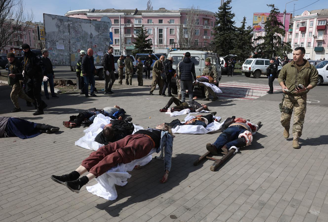 Cientos de heridos y una treintena de muertos en Kramatorsk. 