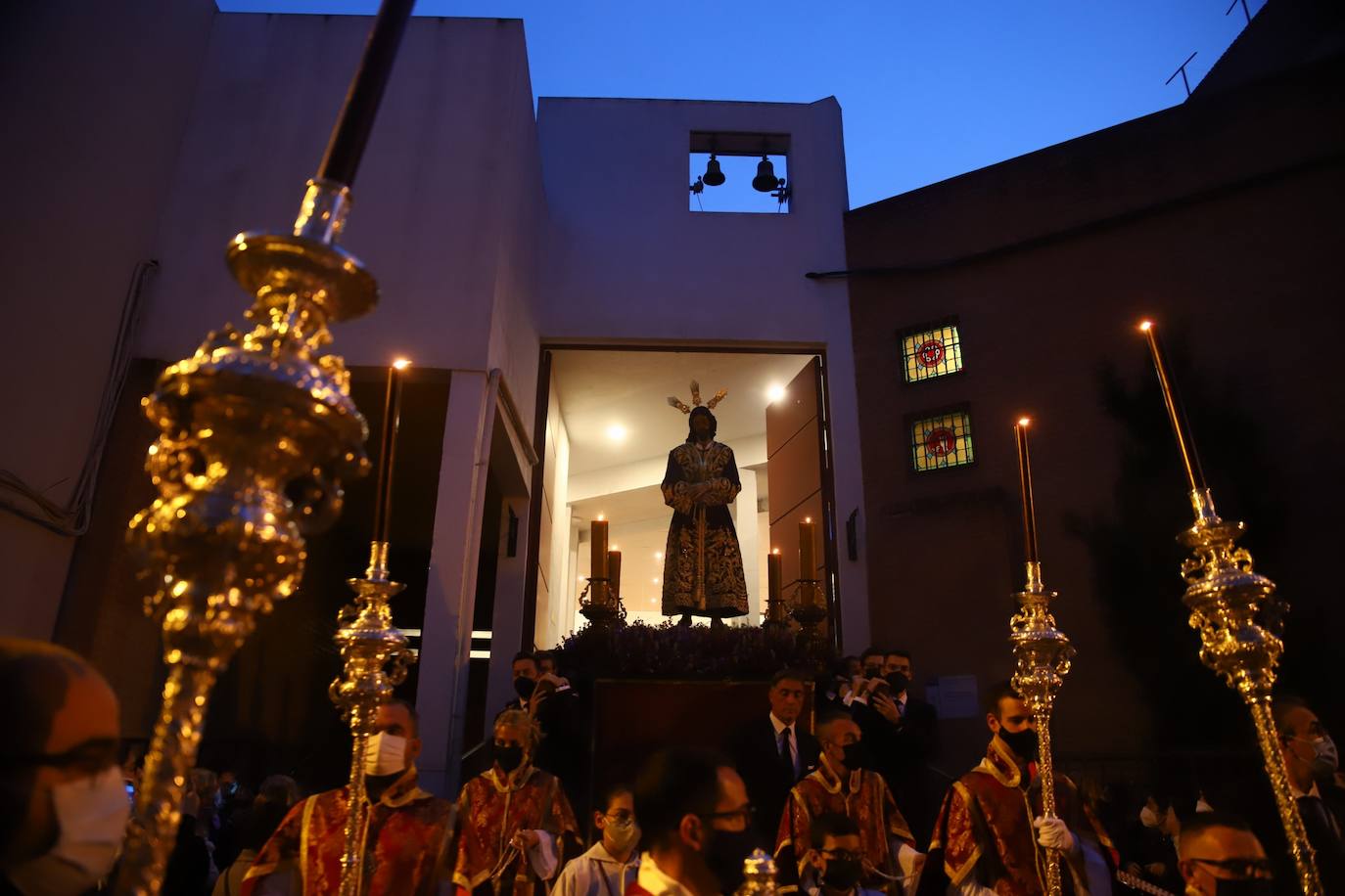 Los vía crucis de la Providencia y la Redención en Córdoba, en imágenes