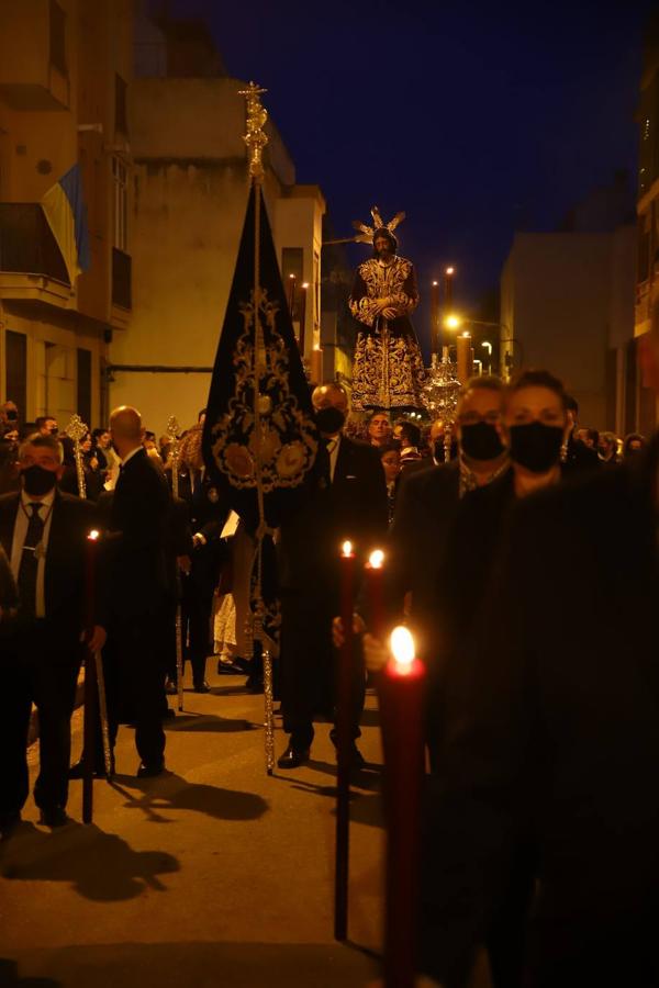 Los vía crucis de la Providencia y la Redención en Córdoba, en imágenes