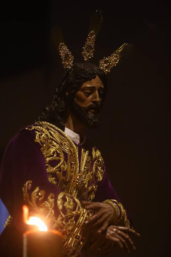 Los vía crucis de la Providencia y la Redención en Córdoba, en imágenes