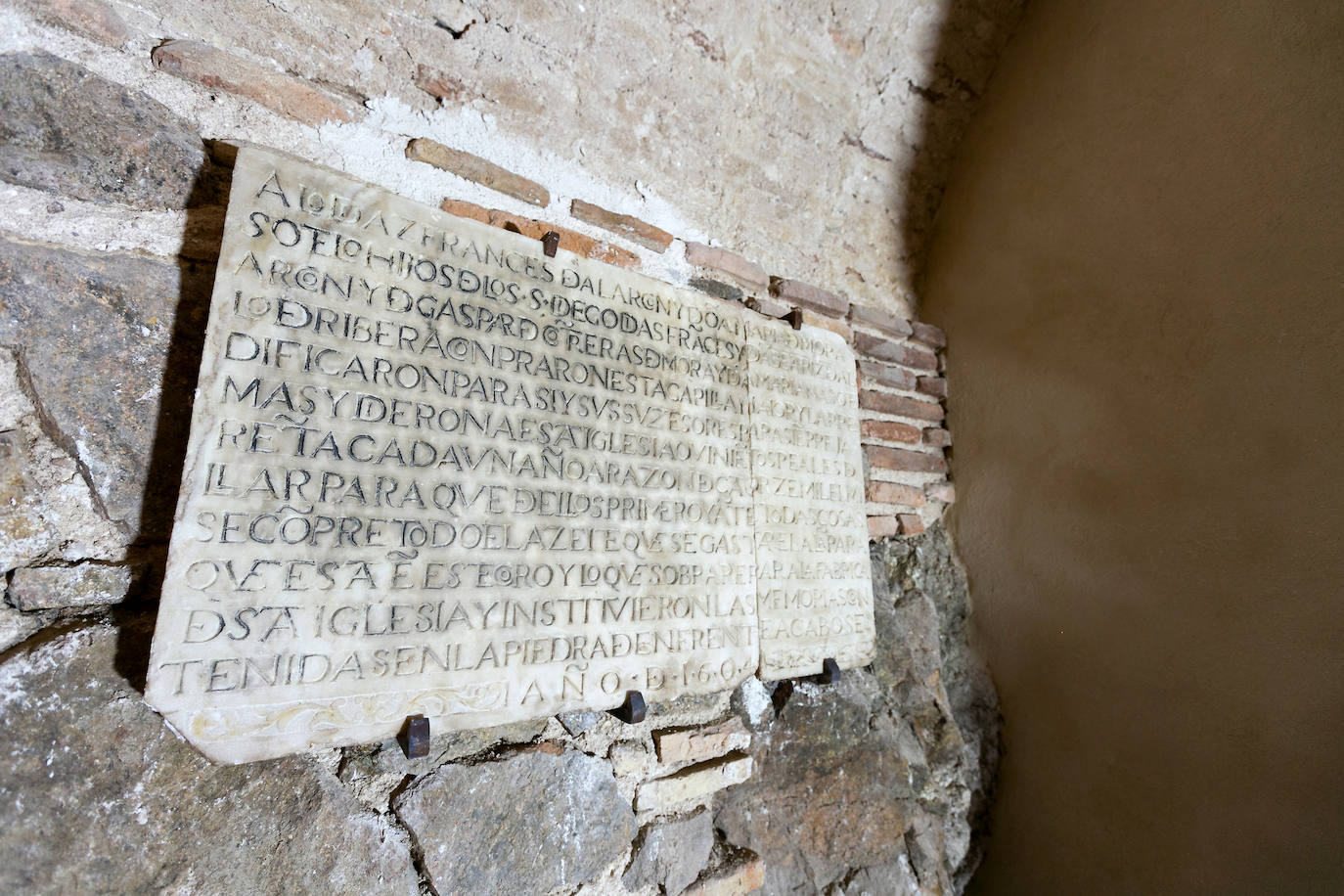 Las obras de la iglesia de Santa Eulalia, en imágenes